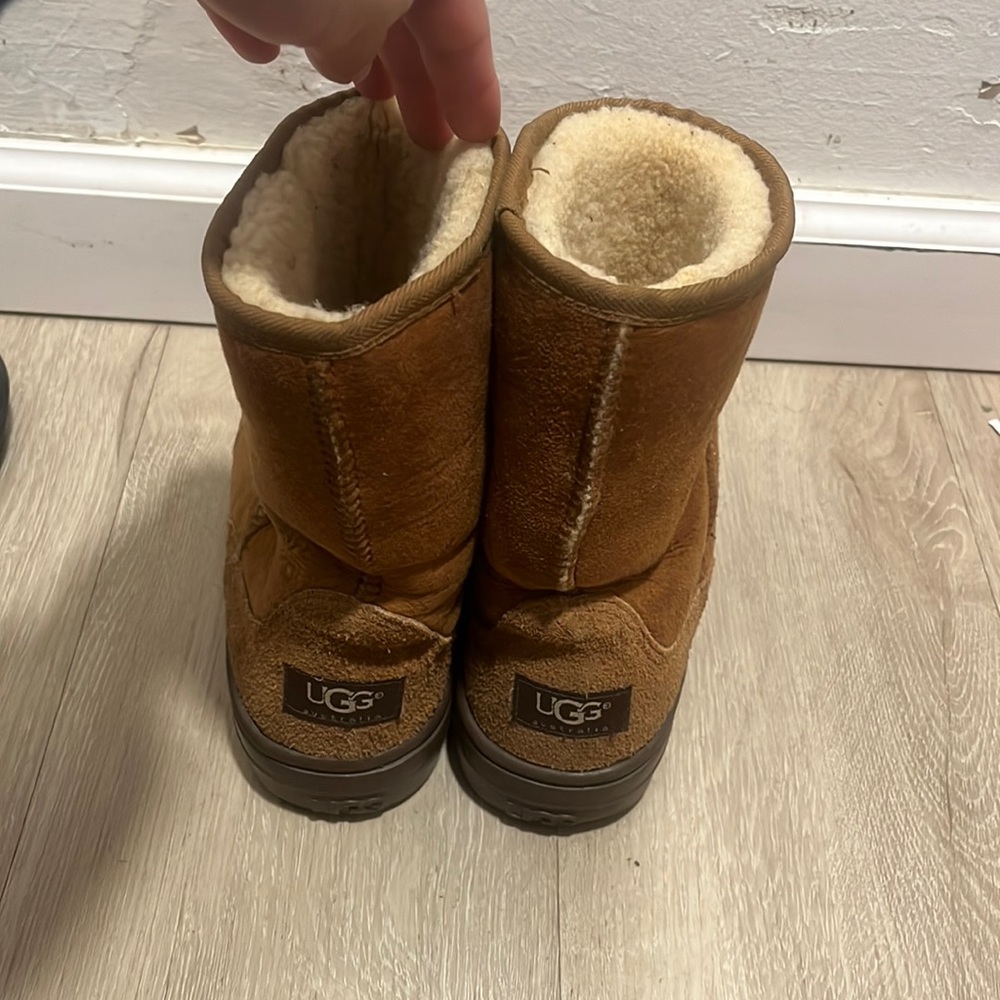 woman uggs